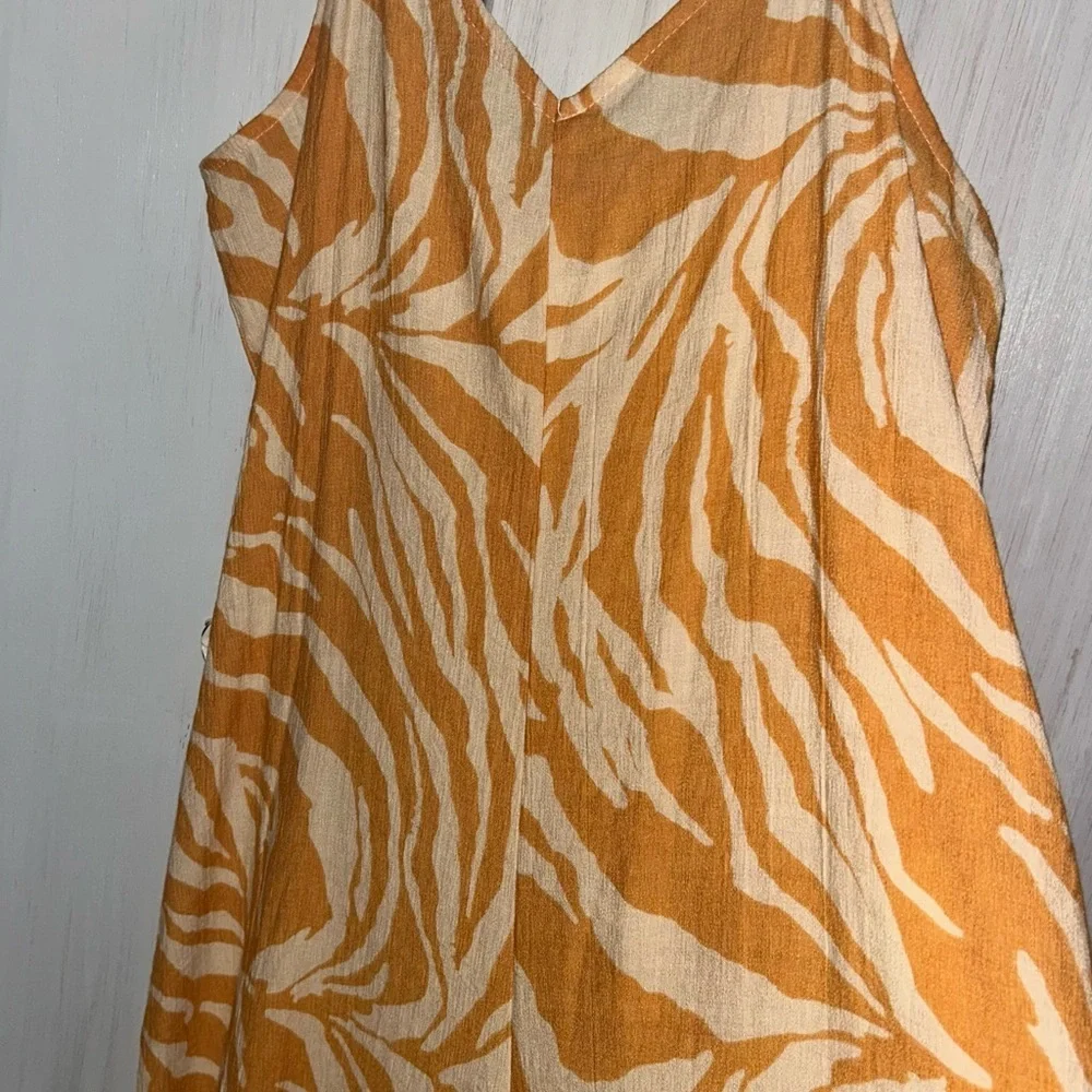 Jessica Simpson Womens Size Small Animal Print Sleeveless Jumpsuit